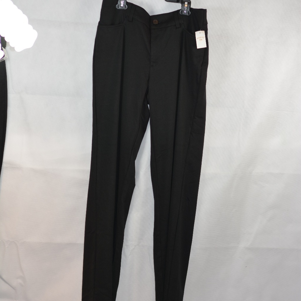 RIDERS by Lee SZ 12 NWT